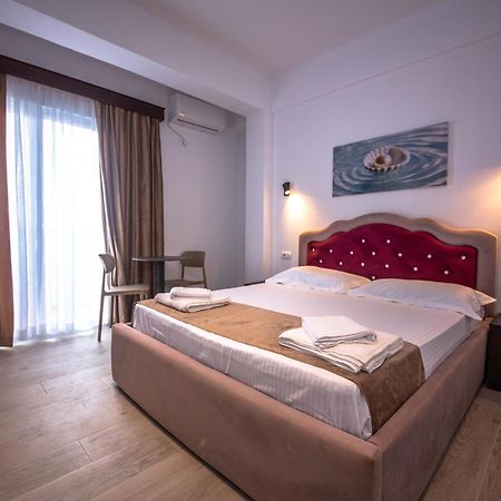 Hotel Perla كساميل المظهر الخارجي الصورة