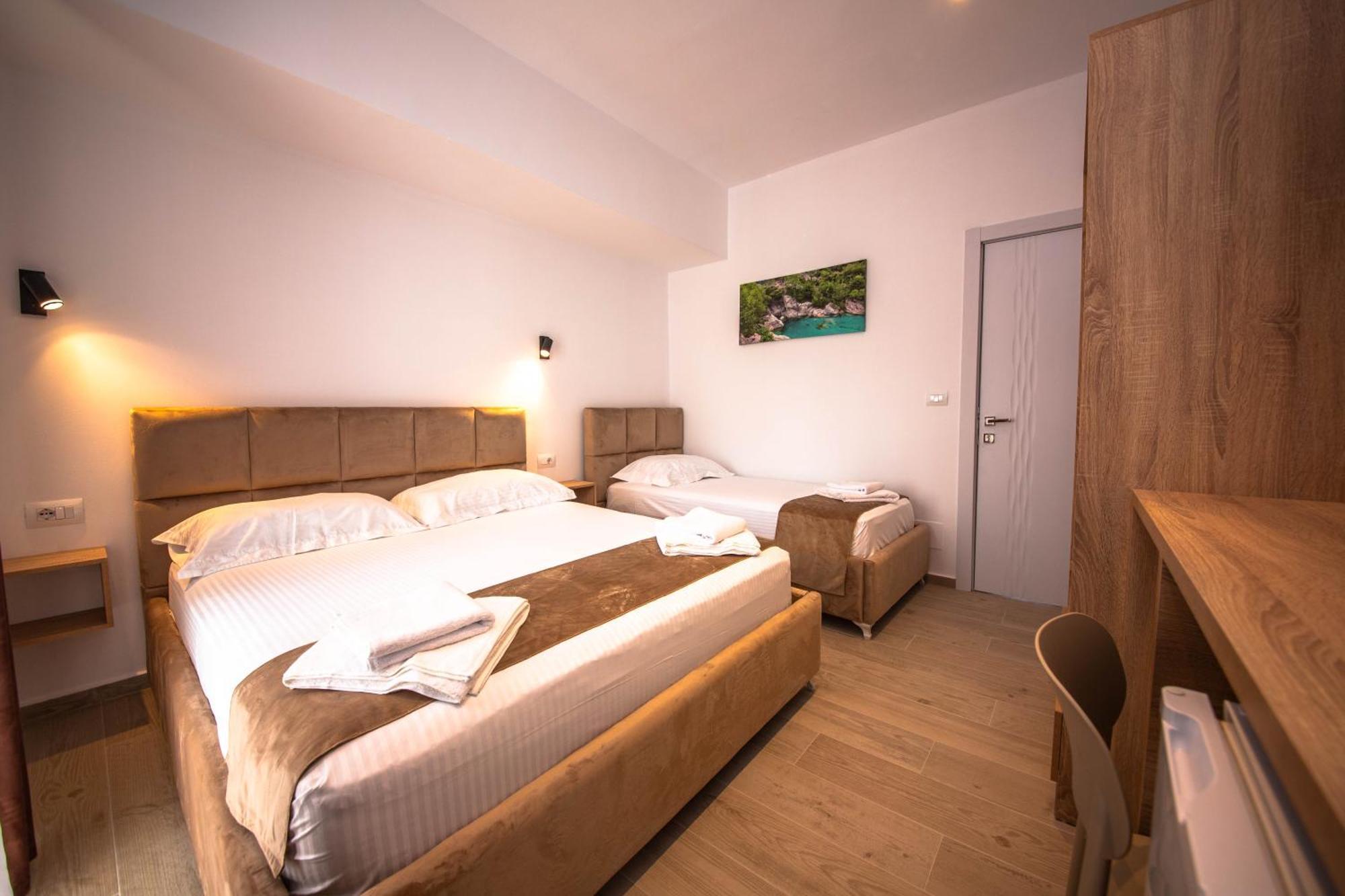 Hotel Perla كساميل المظهر الخارجي الصورة