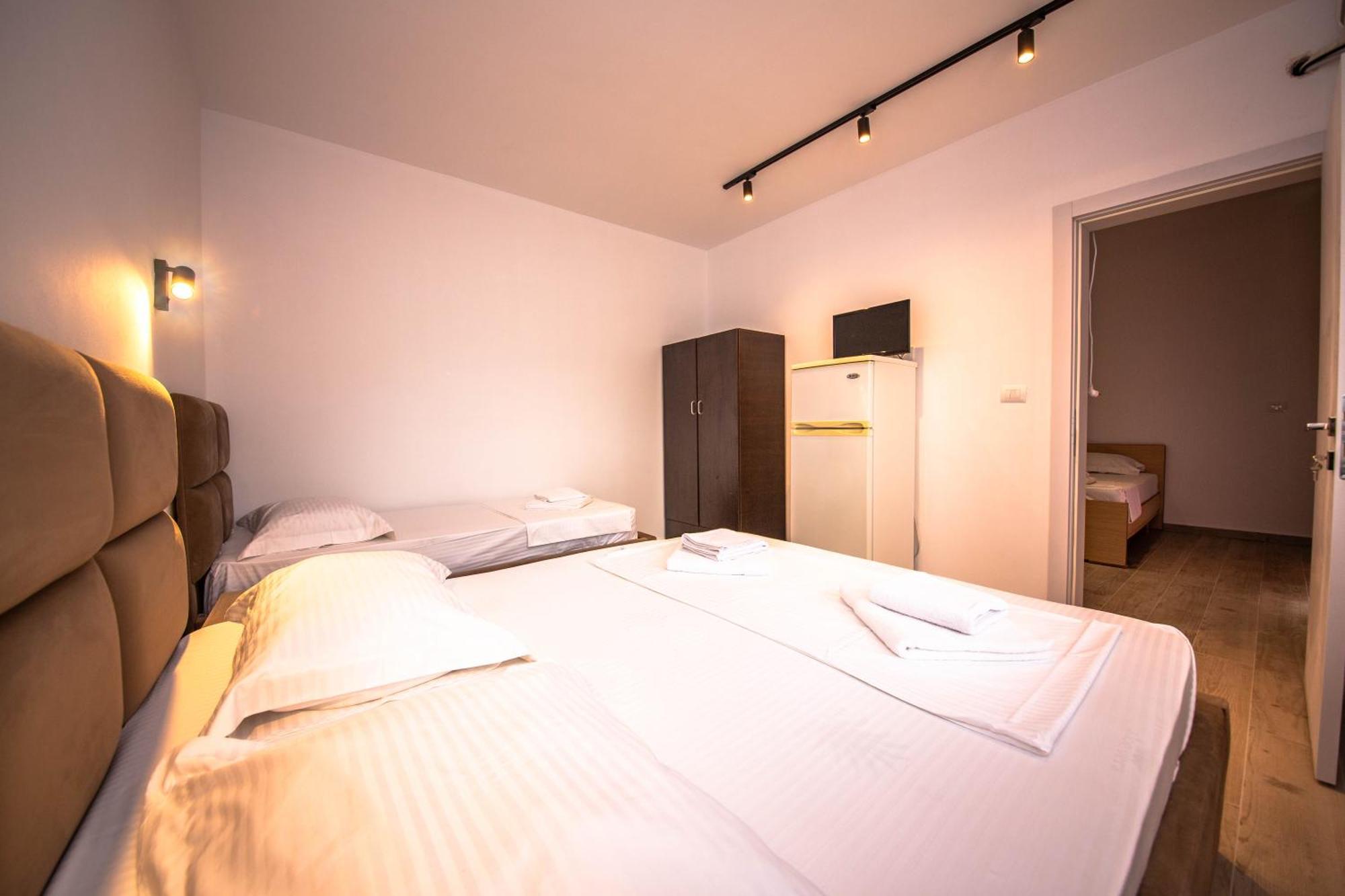 Hotel Perla كساميل المظهر الخارجي الصورة