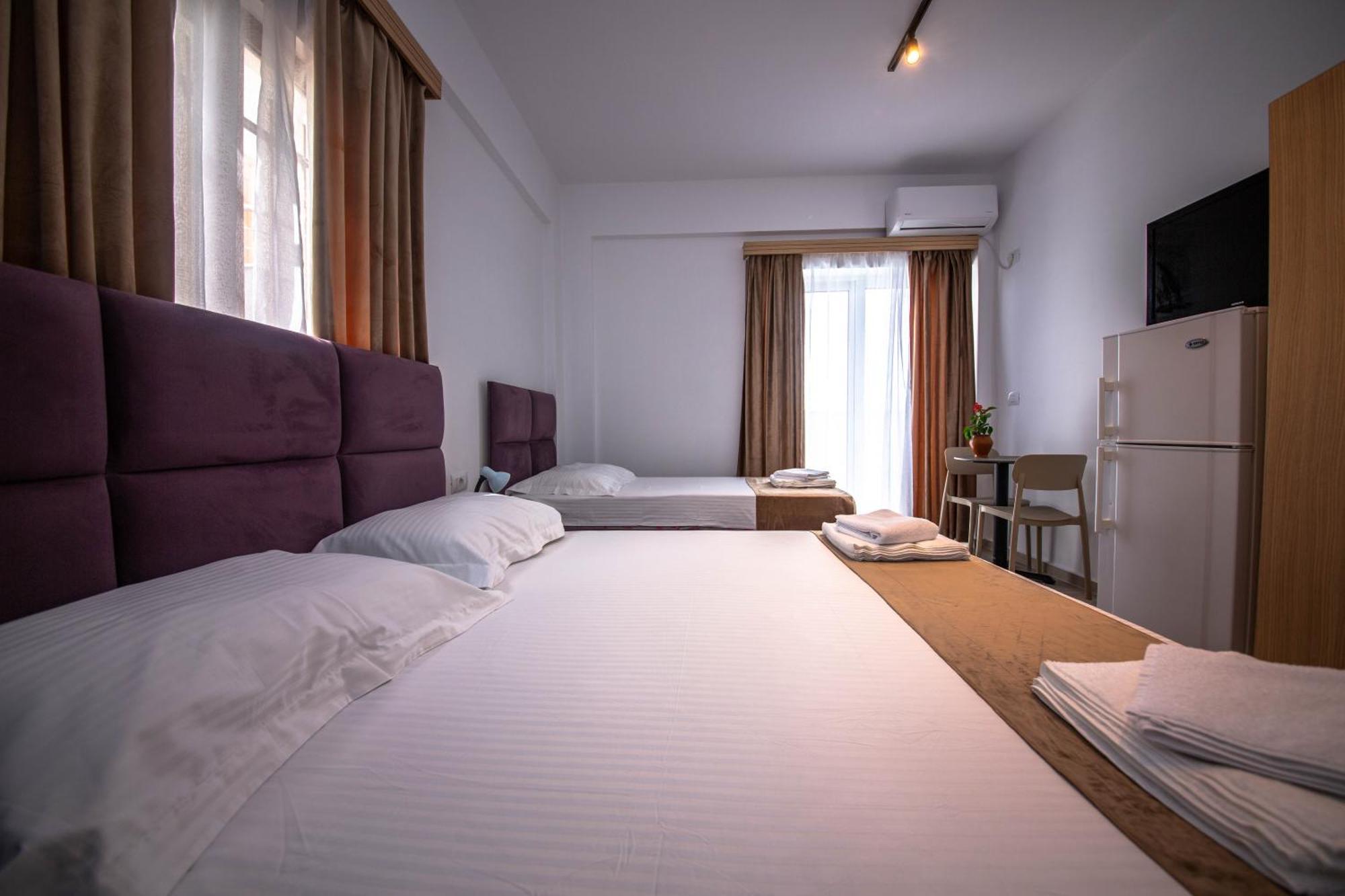Hotel Perla كساميل المظهر الخارجي الصورة