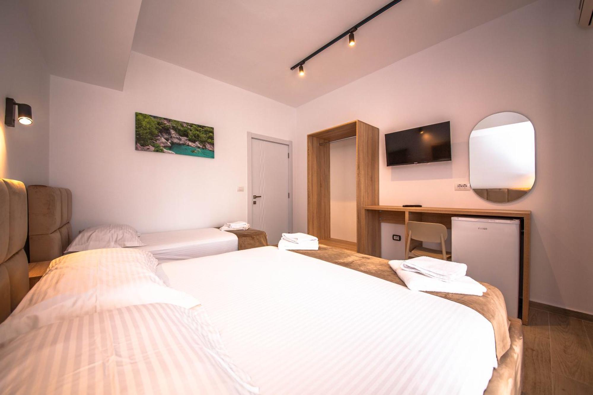 Hotel Perla كساميل المظهر الخارجي الصورة