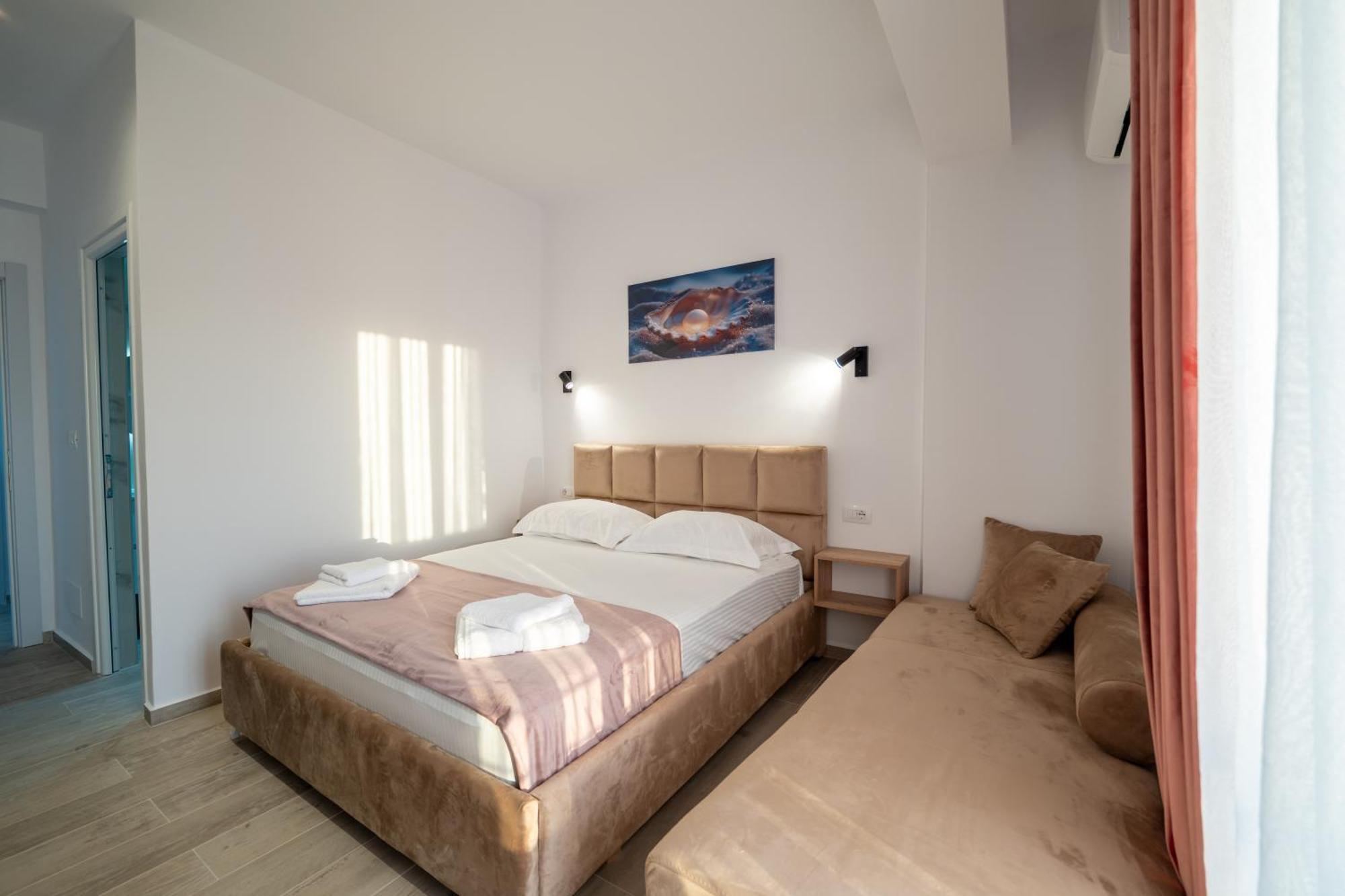 Hotel Perla كساميل المظهر الخارجي الصورة