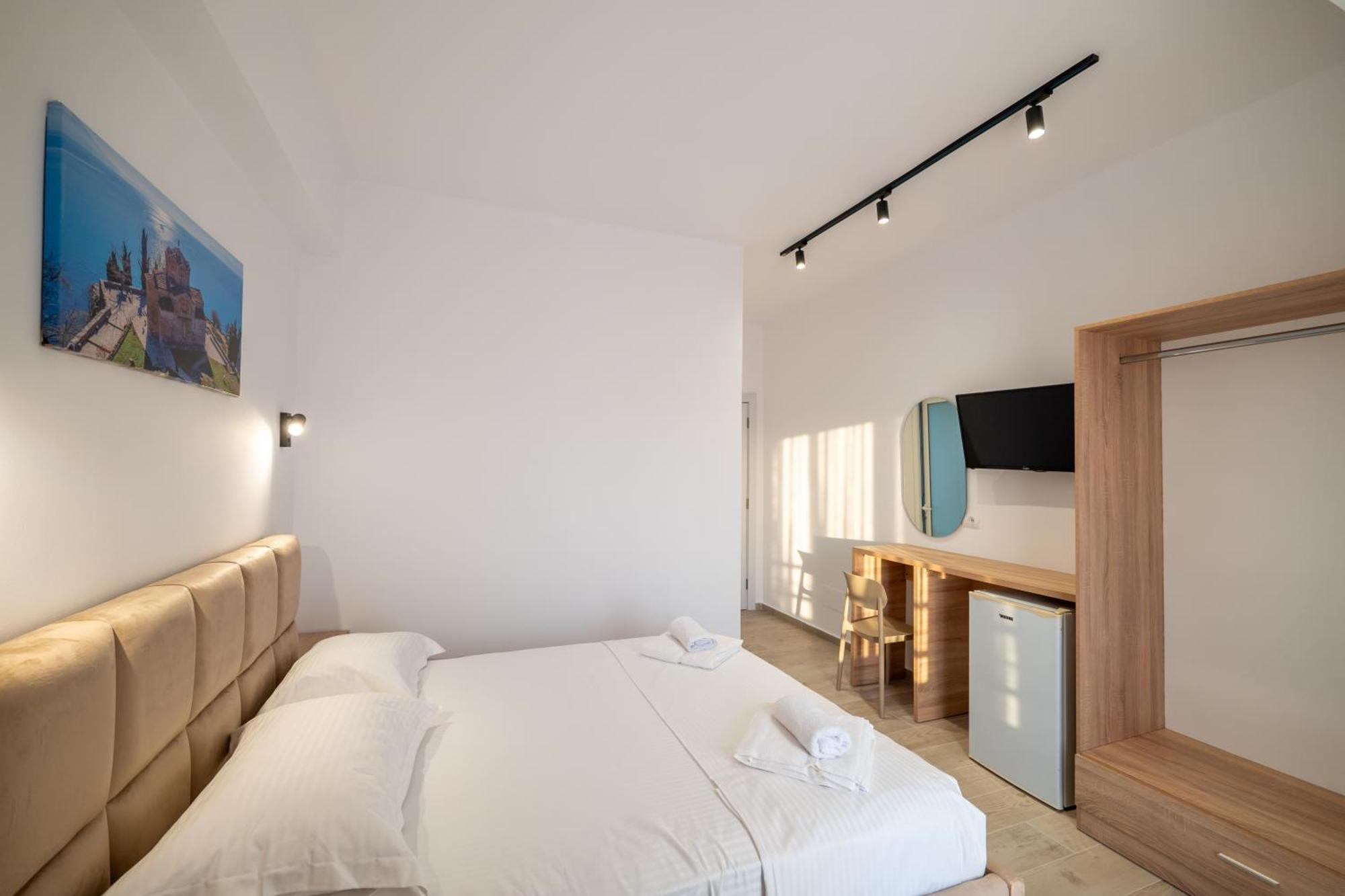 Hotel Perla كساميل المظهر الخارجي الصورة